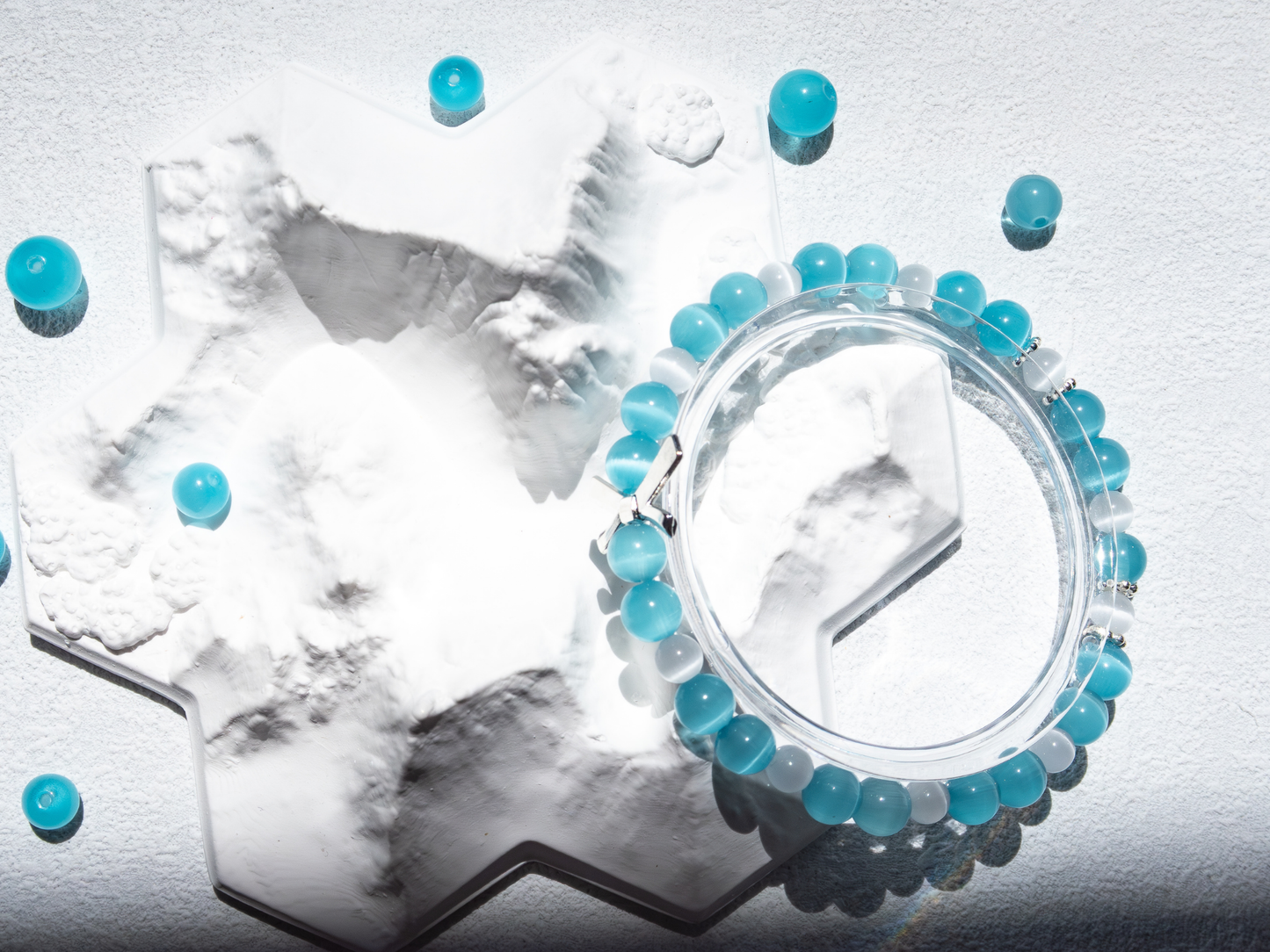 Blue & White Cat’s Eye Glass Bracelet