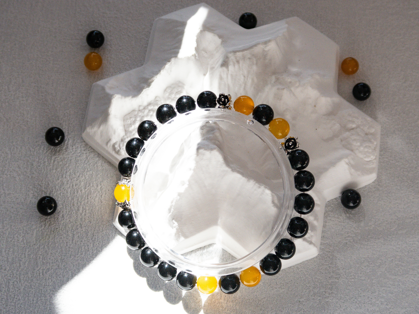 Yellow Agate & Black Onyx AAA Grade Bracelet – Handmade