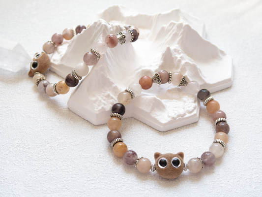 Violet Stone 8 mm Bracelet with Velvet Cat Charm – Handmade Original Design, Calming Crystal Gift, Stretch 6‑7 in, Limited Edition