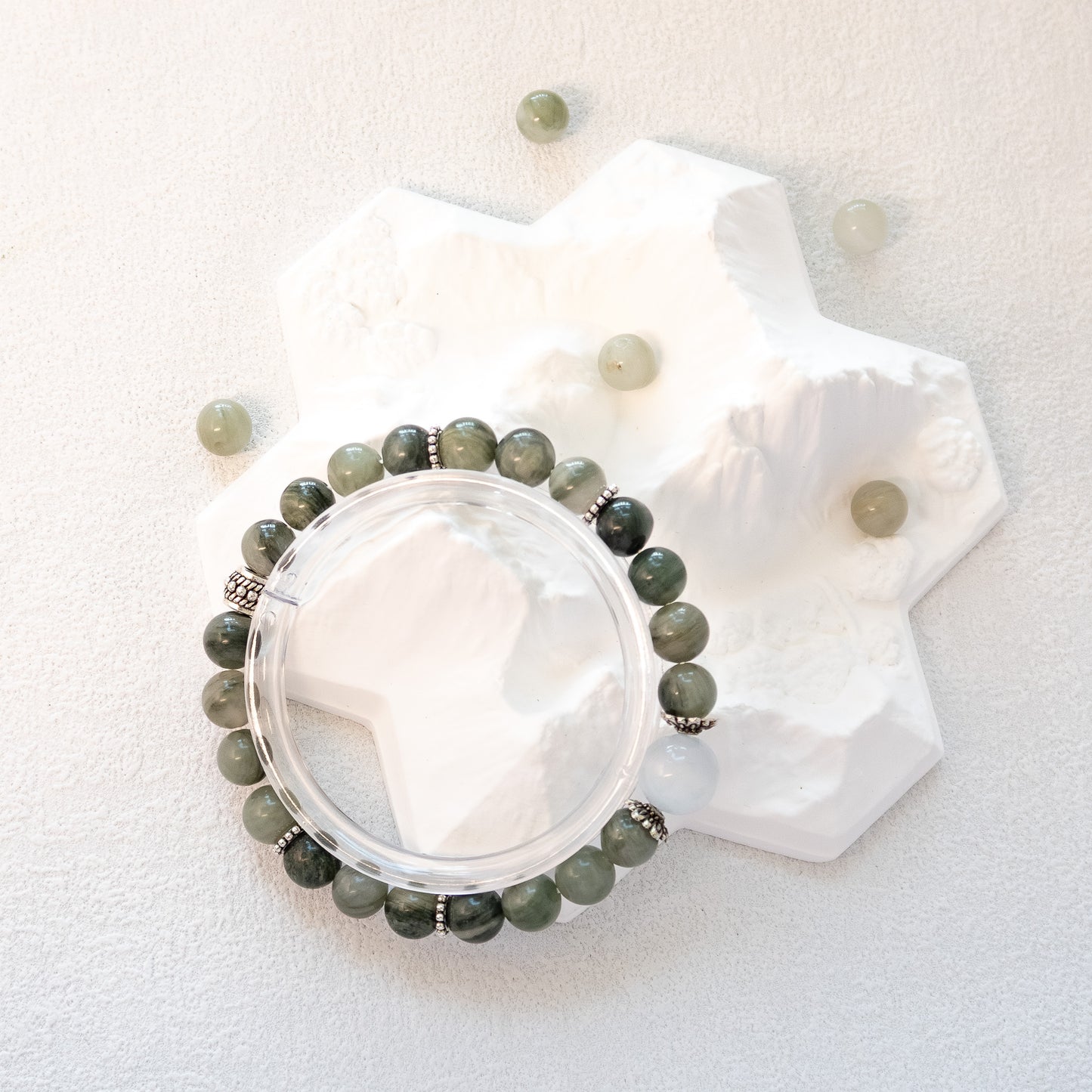 Green Grass Stone and White Cat's Eye Stone Bracelet